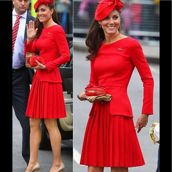 NWT FENDI SHIFT DRESS - Picture 7 of 17